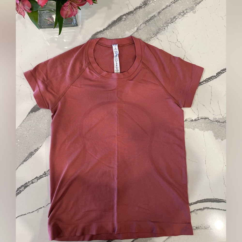 Lululemon Pink Swiftly Tech Short Sleeve Tee 2.0
